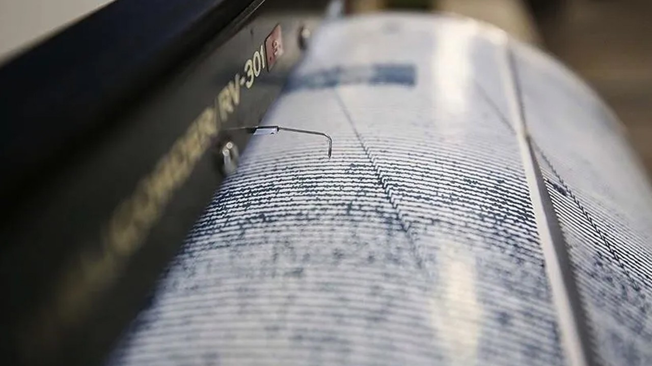 Afad duyurdu ege denizinde 4 buyuklugunde deprem meydana geldi Ll3OvQQd
